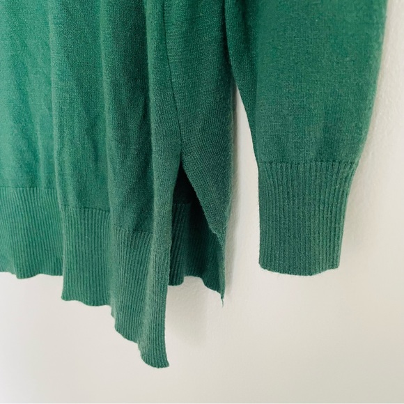 NWT Dark Green Turtleneck - Picture 7 of 15